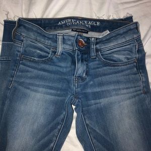 American Eagle Super Low Jegging